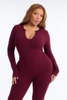 Jumpsuit in Burgundy 86% rayon