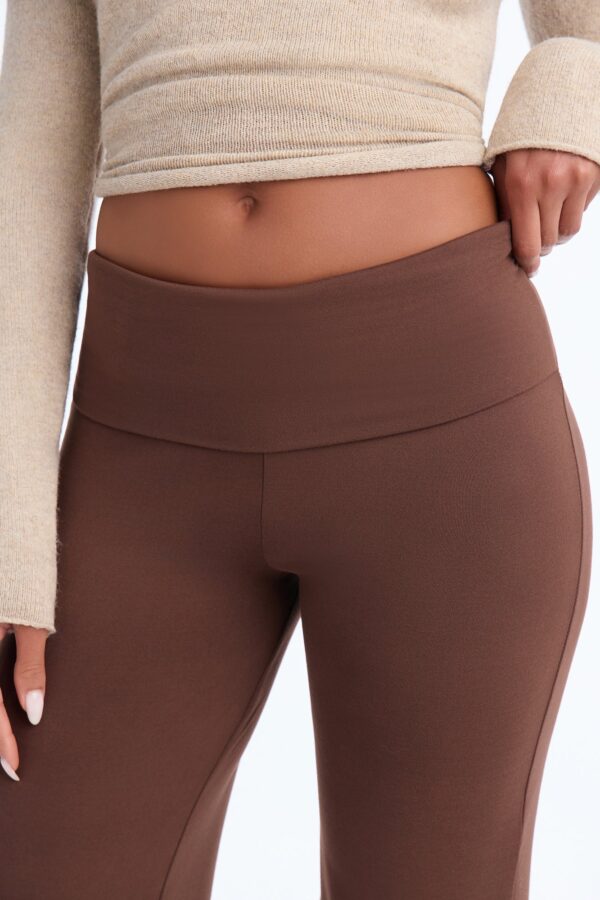 Pants in Chocolate 96% polyester