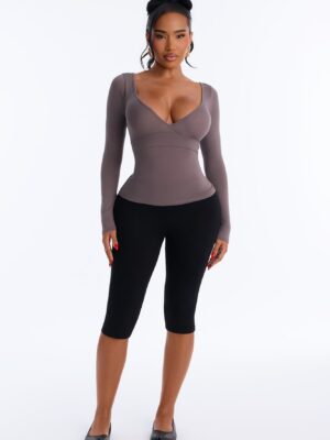 V-Neck T-shirt in Gray