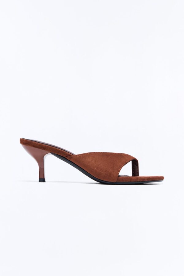 Suede Piece in Chocolate