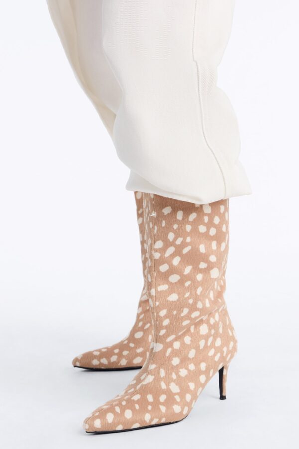 Make Moves Animal Kitten Heel Boots - Tan/Multi