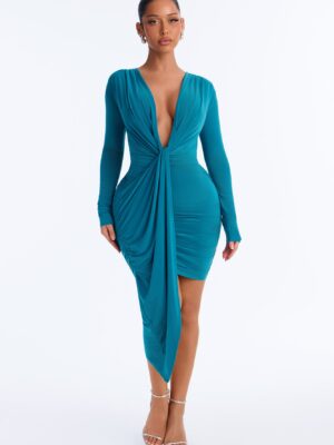 Dress in 96% polyester