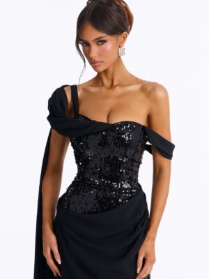 Black Dress with contrast