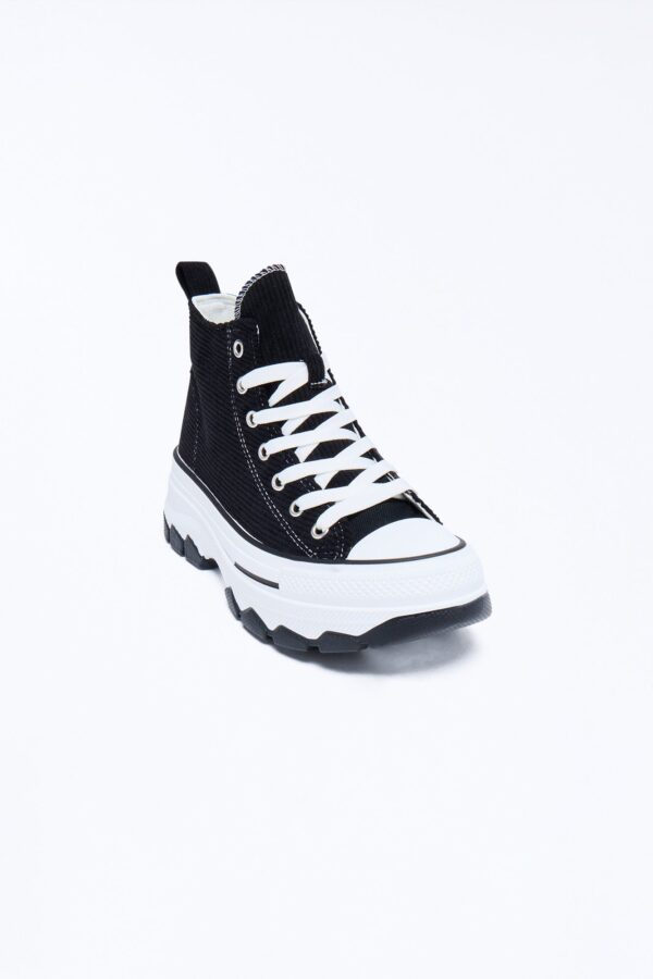 Don’t Stop Me High Top Sneakers - Black