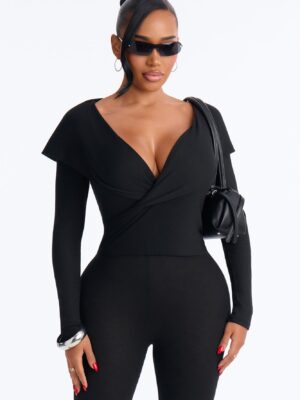 Jumpsuit in Black 80% polyester