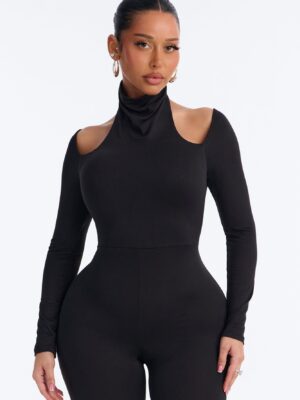 Jumpsuit with a turtle neck