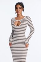 Dress in Cream 65% polyester