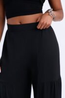 Pants in Black 95% polyester and 5% spandex