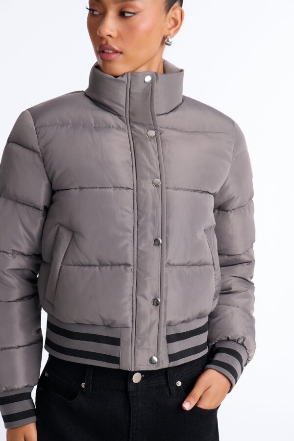 Jacket in Charcoal 100% polyester