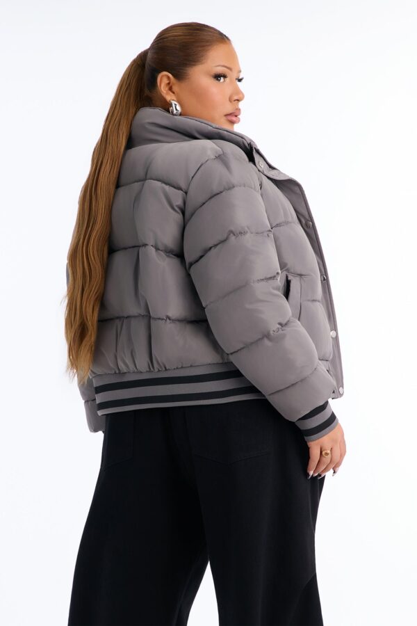 Jacket in Charcoal 100% polyester