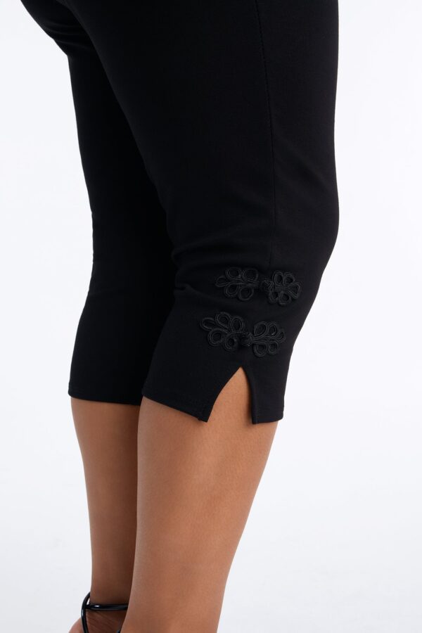 Pants in Black 68% rayon