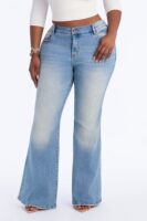 The Jake Compression Sculpting Mid Waist Stretch Flare Jeans - Medium Wash