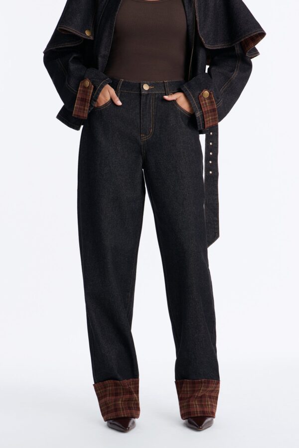 Pants with contrast trim