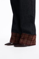 Pants with contrast trim