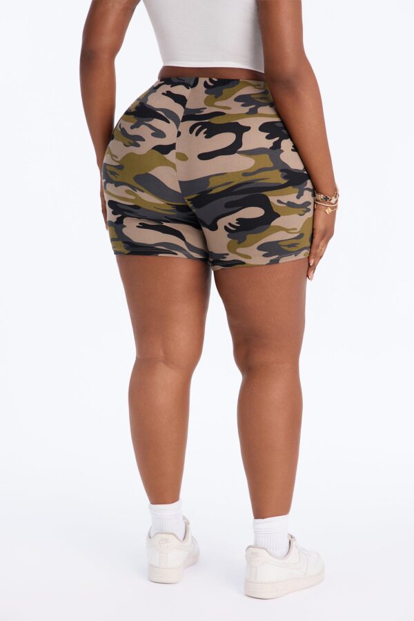 Shorts in Gray 95% polyester