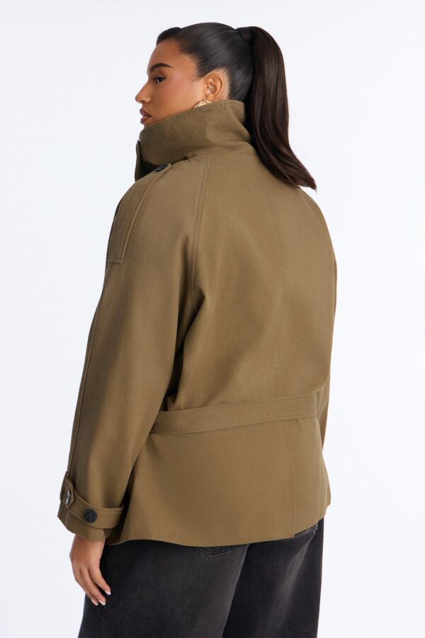 Jacket in Olive 100% cotton