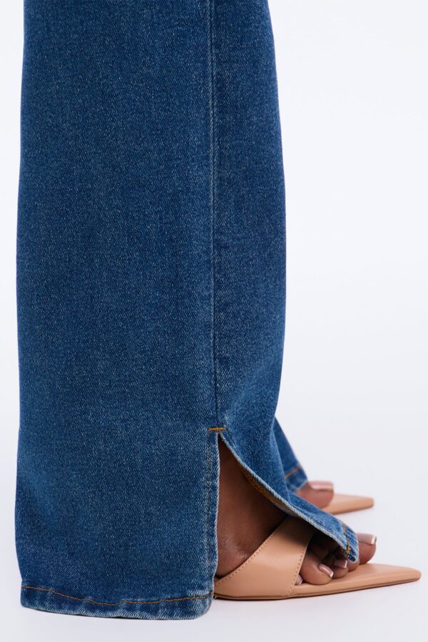 Worth The Wait Stretch Straight Leg Jeans - Dark Wash