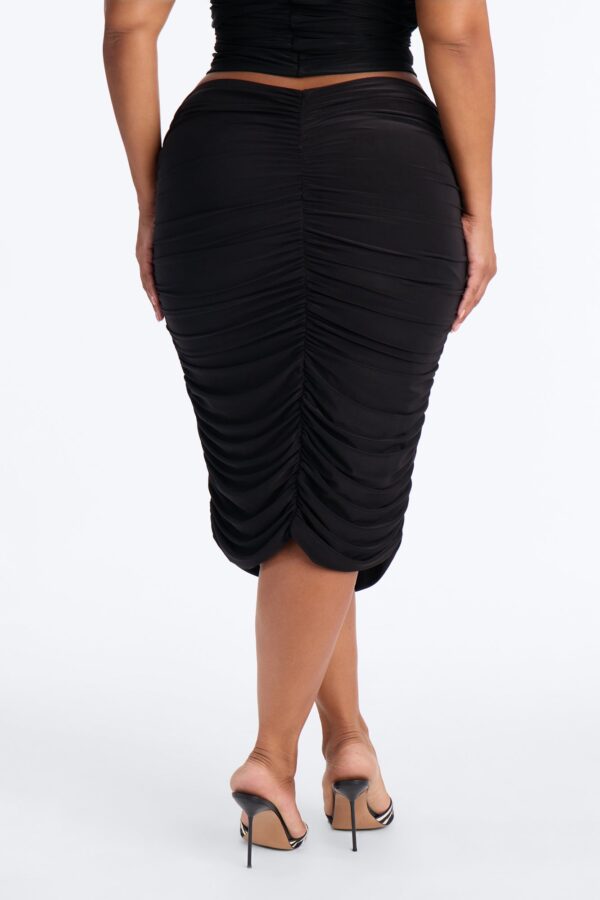 Skirt in Black 95% polyester