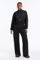 Jumpsuit in Black 70% polyester