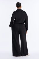 Jumpsuit in Black 70% polyester