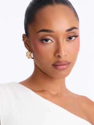 Delicate Shine Stud Earrings - Gold