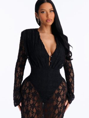 Dress in Black 90% nylon
