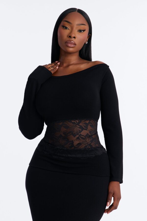 Skirt in Black 75% viscose