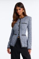 Blazer with a wide leg