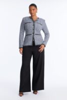 Blazer with a wide leg