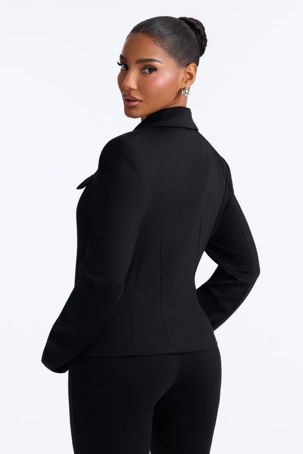 Blazer in Black 60% rayon