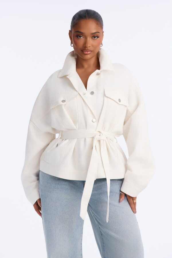 Jacket in Ivory 100% cotton