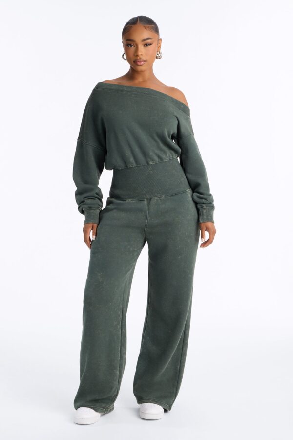 Jumpsuit with one shoulder