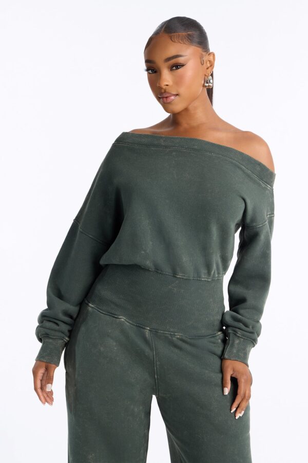 Jumpsuit with one shoulder