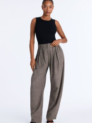 Pants in Brown 70% polyester