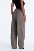 Pants in Brown 70% polyester