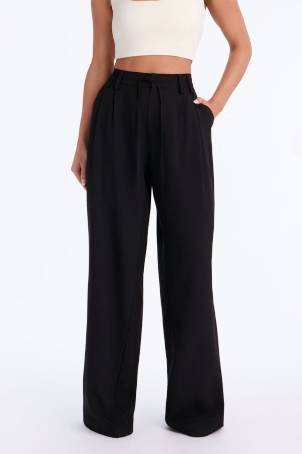 Pants in Black 97% polyester
