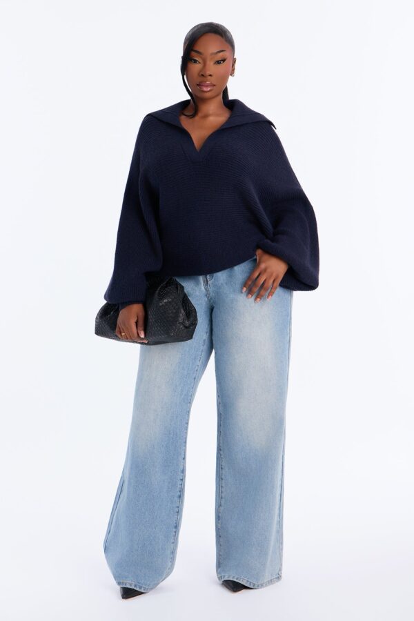 Pullover in Navy 45% acrylic