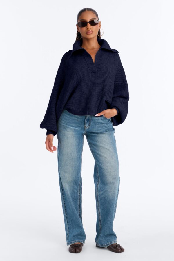 Pullover in Navy 45% acrylic