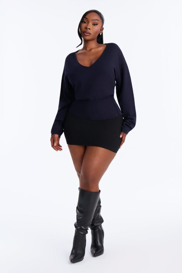 Pullover in Navy 48% viscose