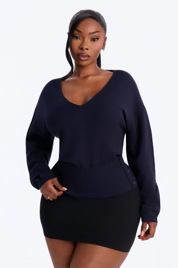 Pullover in Navy 48% viscose