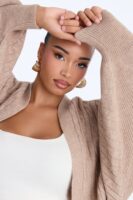 Cardigan in Taupe 45% acrylic