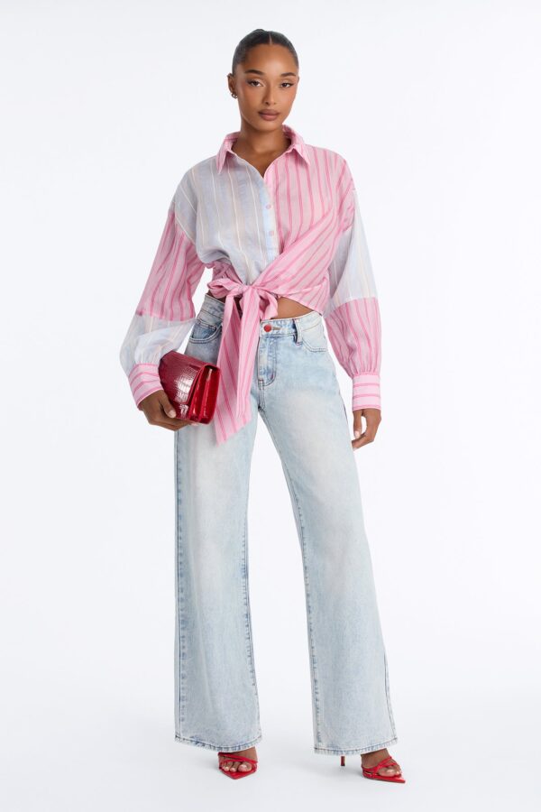 Shirt with a cropped