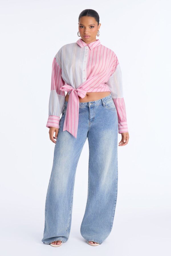 Shirt with a cropped