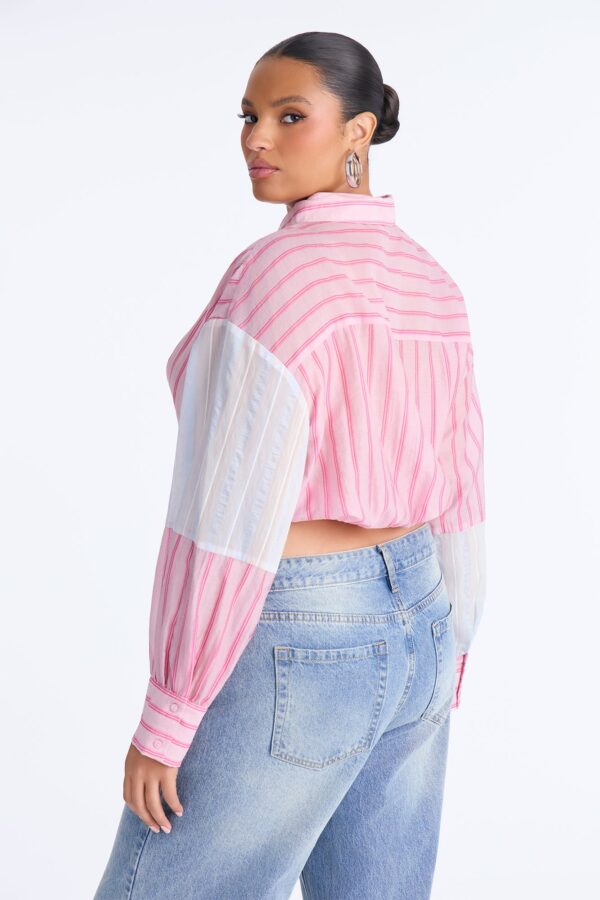 Shirt with a cropped