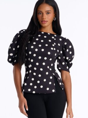 Blouse in Black 100% polyester