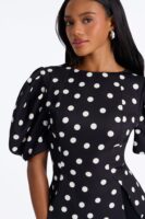 Blouse in Black 100% polyester