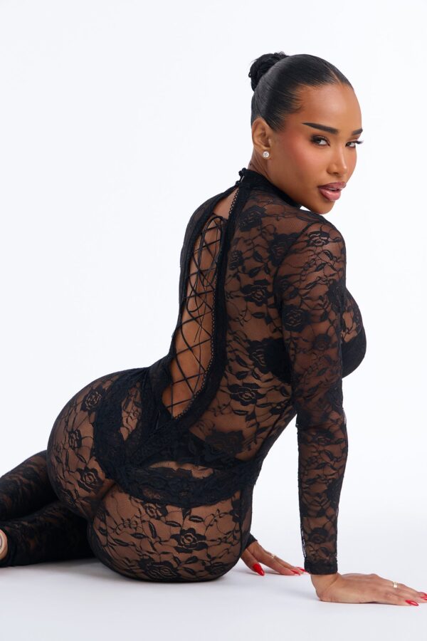 Jumpsuit in Black 90% nylon