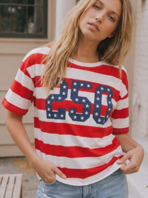 250 Stars and Stripes Patriotic Graphic Tee
